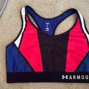 Girls large under armour sports bra USA